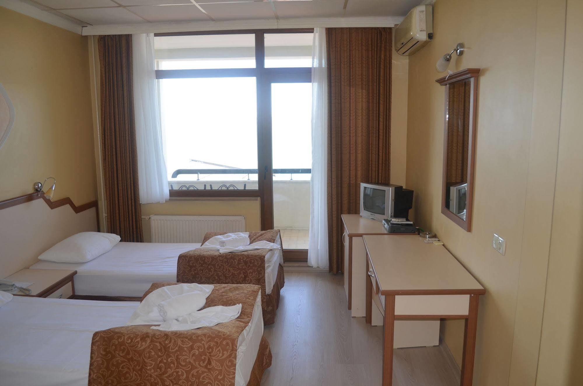 Ayvalik Palas Hotel المظهر الخارجي الصورة
