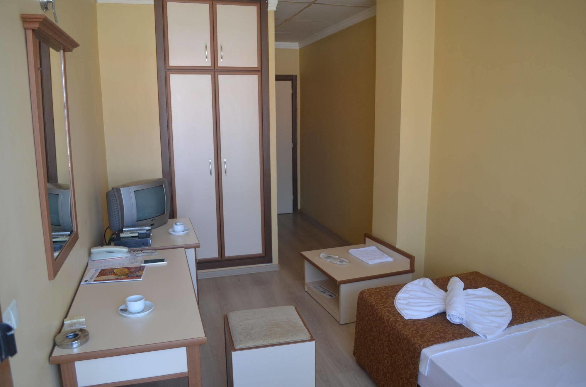 Ayvalik Palas Hotel المظهر الخارجي الصورة